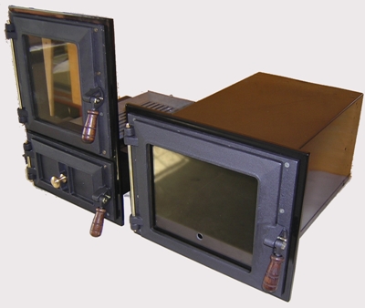 Baking oven with glass door chrome handels
